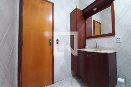 Casa à venda com 480m², 3 quartos e 2 vagas Casa à venda com 480m², 3 quartos e 2 vagasBanheiro da Suíte 2