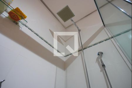 Casa à venda com 453m², 4 quartos e 4 vagasBanheiro da Suíte 2 - Segundo Andar