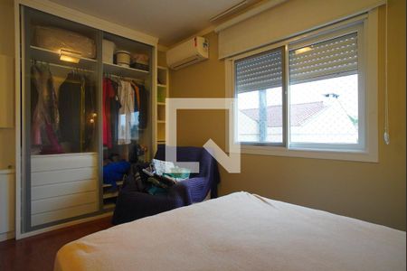 Casa à venda com 453m², 4 quartos e 4 vagasSuíte 1 - Segundo Andar