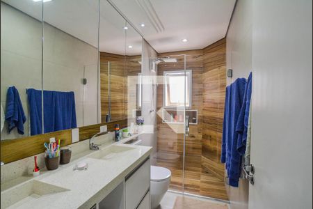 Casa de condomínio à venda com 140m², 3 quartos e 3 vagas Casa de condomínio à venda com 140m², 3 quartos e 3 vagasBanheiro Corredor