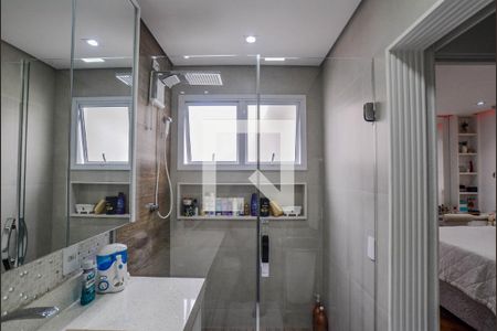 Casa de condomínio à venda com 140m², 3 quartos e 3 vagas Casa de condomínio à venda com 140m², 3 quartos e 3 vagasBanheiro da Suíte