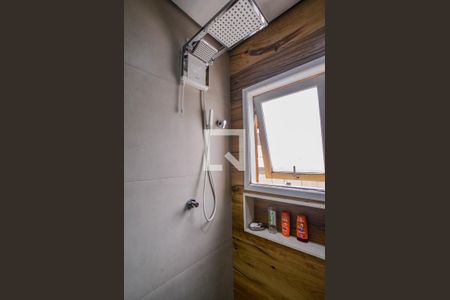 Casa de condomínio à venda com 140m², 3 quartos e 3 vagas Casa de condomínio à venda com 140m², 3 quartos e 3 vagasBanheiro Corredor