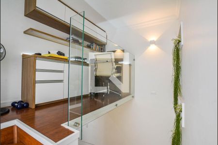 Casa de condomínio à venda com 140m², 3 quartos e 3 vagas Casa de condomínio à venda com 140m², 3 quartos e 3 vagasEscritório