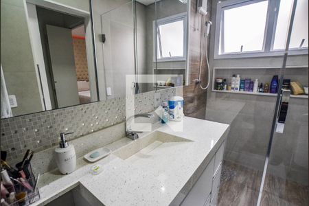 Casa de condomínio à venda com 140m², 3 quartos e 3 vagas Casa de condomínio à venda com 140m², 3 quartos e 3 vagasBanheiro da Suíte