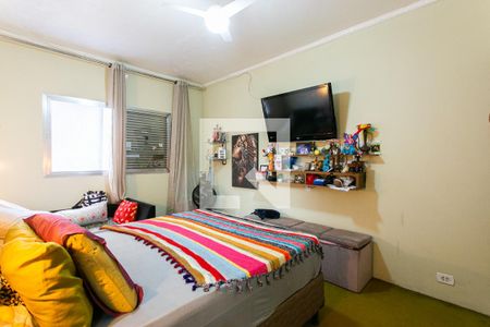 Casa à venda com 460m², 4 quartos e 6 vagas Casa à venda com 460m², 4 quartos e 6 vagasQuarto 2