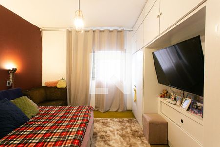 Casa à venda com 460m², 4 quartos e 6 vagas Casa à venda com 460m², 4 quartos e 6 vagasSuíte