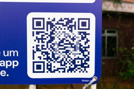 Casa à venda com 460m², 4 quartos e 6 vagas Casa à venda com 460m², 4 quartos e 6 vagasplaca