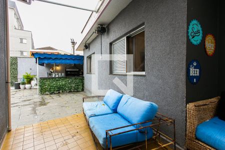 Casa à venda com 460m², 4 quartos e 6 vagas Casa à venda com 460m², 4 quartos e 6 vagasÁrea Externa