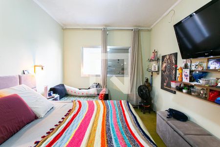 Casa à venda com 460m², 4 quartos e 6 vagas Casa à venda com 460m², 4 quartos e 6 vagasQuarto 2