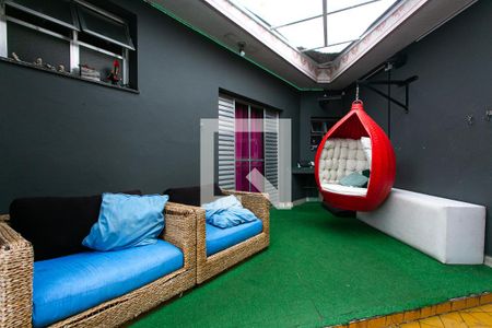 Casa à venda com 460m², 4 quartos e 6 vagas Casa à venda com 460m², 4 quartos e 6 vagasÁrea Externa