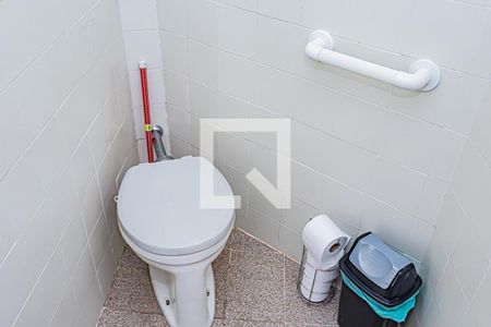 Casa à venda com 130m², 2 quartos e 3 vagas Casa à venda com 130m², 2 quartos e 3 vagasBanheiro de serviço