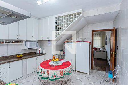 Casa à venda com 130m², 2 quartos e 3 vagas Casa à venda com 130m², 2 quartos e 3 vagasCozinha