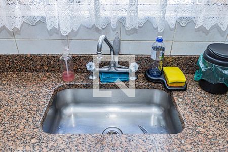 Casa à venda com 130m², 2 quartos e 3 vagas Casa à venda com 130m², 2 quartos e 3 vagasCozinha