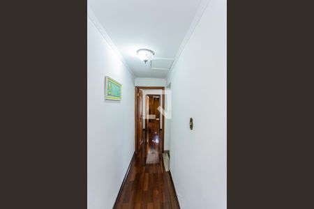 Casa à venda com 130m², 2 quartos e 3 vagas Casa à venda com 130m², 2 quartos e 3 vagasCorredor