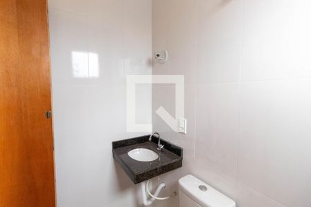 Casa de condomínio à venda com 118m², 2 quartos e 2 vagas Casa de condomínio à venda com 118m², 2 quartos e 2 vagasBanheiro da Suíte 1