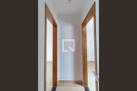 Casa de condomínio à venda com 118m², 2 quartos e 2 vagas Casa de condomínio à venda com 118m², 2 quartos e 2 vagasCorredor