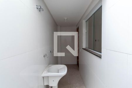 Casa de condomínio à venda com 118m², 2 quartos e 2 vagas Casa de condomínio à venda com 118m², 2 quartos e 2 vagasLavanderia