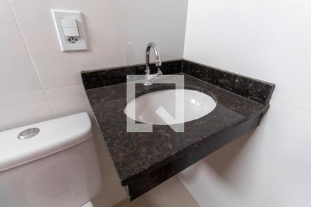 Casa de condomínio à venda com 118m², 2 quartos e 2 vagas Casa de condomínio à venda com 118m², 2 quartos e 2 vagasBanheiro da Suíte 1