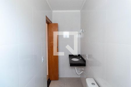 Casa de condomínio à venda com 118m², 2 quartos e 2 vagasBanheiro da Suíte 1