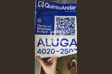 Apartamento à venda com 170m², 3 quartos e 1 vaga Apartamento à venda com 170m², 3 quartos e 1 vagaPlaquinha