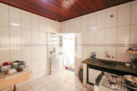 Casa à venda com 250m², 1 quarto e 2 vagas Casa à venda com 250m², 1 quarto e 2 vagasCozinha