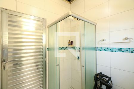 Casa à venda com 250m², 1 quarto e 2 vagas Casa à venda com 250m², 1 quarto e 2 vagasBanheiro