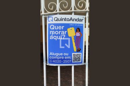 Casa à venda com 250m², 1 quarto e 2 vagas Casa à venda com 250m², 1 quarto e 2 vagasPlaca