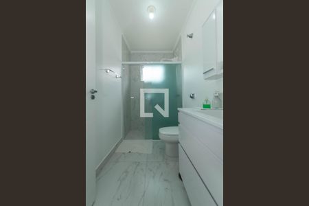 Casa à venda com 213m², 3 quartos e 2 vagas Casa à venda com 213m², 3 quartos e 2 vagasBanheiro Social