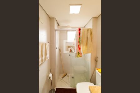 Apartamento à venda com 57m², 2 quartos e 1 vaga Apartamento à venda com 57m², 2 quartos e 1 vagaBanheiro