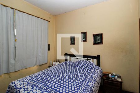 Casa à venda com 300m², 4 quartos e 3 vagas Casa à venda com 300m², 4 quartos e 3 vagasQuarto 4