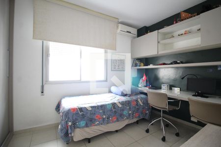 Apartamento à venda com 215m², 4 quartos e 2 vagas Apartamento à venda com 215m², 4 quartos e 2 vagasDetalhe do quarto 4