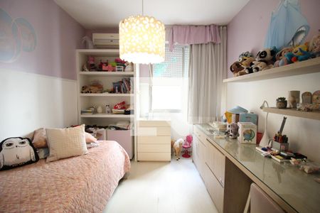 Apartamento à venda com 215m², 4 quartos e 2 vagas Apartamento à venda com 215m², 4 quartos e 2 vagasQuarto 3