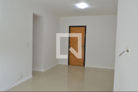 Sala de apartamento para alugar com 2 quartos, 60m² em Taquara, Rio de Janeiro