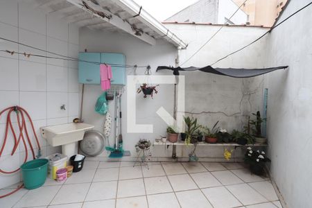 Casa à venda com 300m², 4 quartos e 3 vagasÁrea de Serviço 2