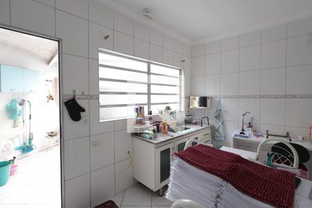 Casa à venda com 300m², 4 quartos e 3 vagascozinha 2