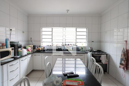 Casa à venda com 300m², 4 quartos e 3 vagasCozinha
