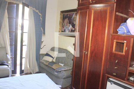 Casa à venda com 350m², 4 quartos e 6 vagasQuarto 3