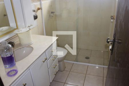 Casa à venda com 350m², 4 quartos e 6 vagasBanheiro 2