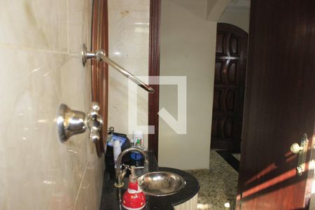 Casa à venda com 350m², 4 quartos e 6 vagasLavabo
