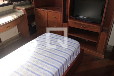 Casa à venda com 350m², 4 quartos e 6 vagasQuarto 2