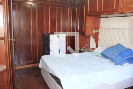 Casa à venda com 350m², 4 quartos e 6 vagasQuarto 3