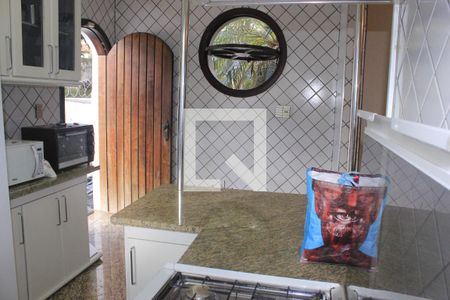 Casa à venda com 350m², 4 quartos e 6 vagasCozinha