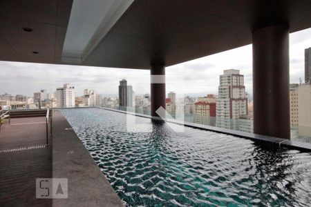 Apartamento à venda com 50m², 1 quarto e 1 vaga Apartamento à venda com 50m², 1 quarto e 1 vagaÁrea comum - Piscina