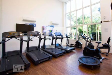 Apartamento à venda com 340m², 4 quartos e 4 vagasÁrea comum - Academia