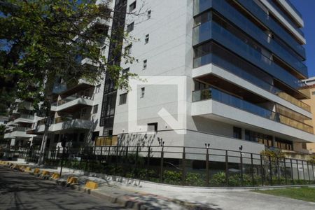Apartamento à venda com 173m², 4 quartos e 3 vagas