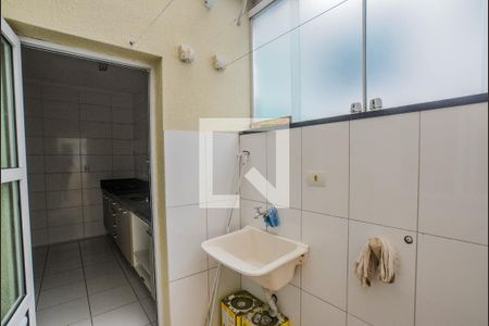 Apartamento à venda com 65m², 2 quartos e 1 vagaÁrea de Serviço