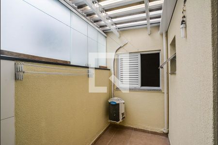 Apartamento à venda com 65m², 2 quartos e 1 vagaÁrea de Serviço