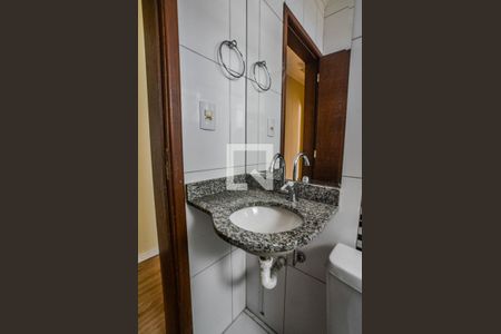 Apartamento à venda com 65m², 2 quartos e 1 vagaBanheiro Corredor