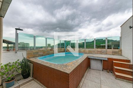 Apartamento à venda com 140m², 3 quartos e 1 vaga Apartamento à venda com 140m², 3 quartos e 1 vagaCobertura