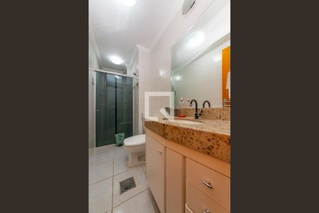 Apartamento à venda com 140m², 3 quartos e 1 vaga Apartamento à venda com 140m², 3 quartos e 1 vagaBanheiro Social 1